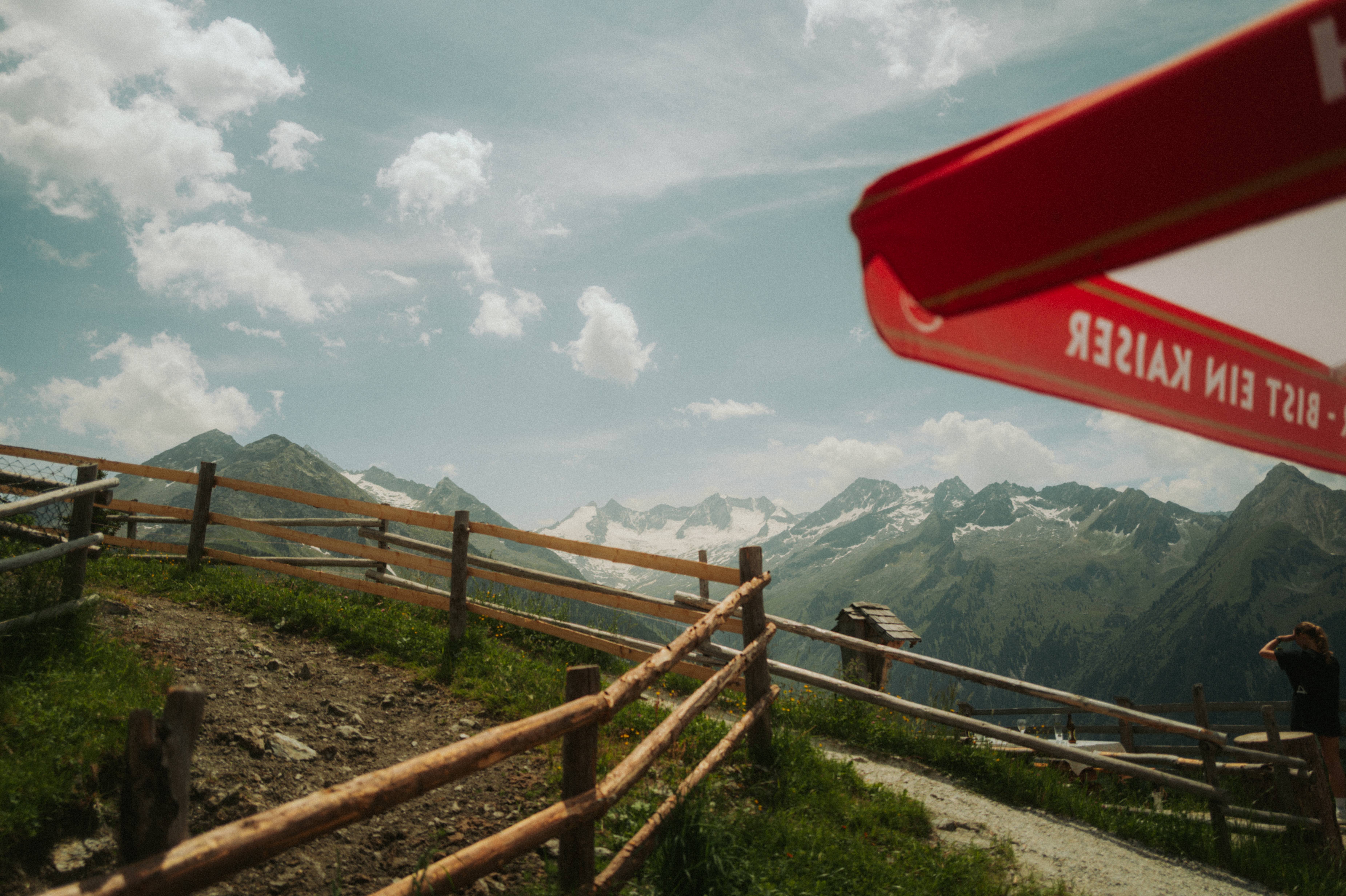 Bus transport through the mountains